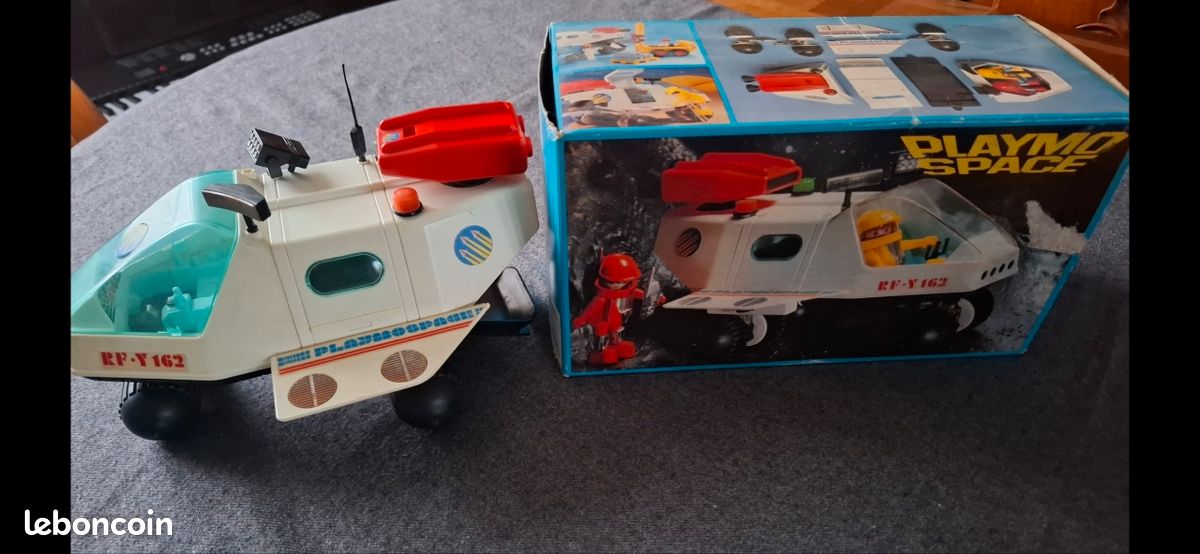Playmobil Space 70307 pas cher, Coffre Base spatiale