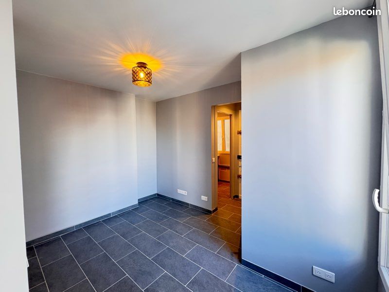 Appartement 2 pièces 26 m² · à Paris · 25,6 m² · 980 €/mois