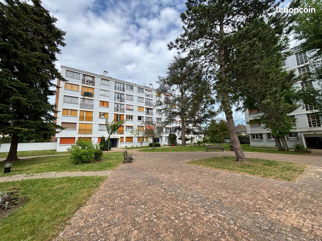 Appartement 2 pièces 45 m² · au Plessis-Trévise · 45 m² · 162 500 €