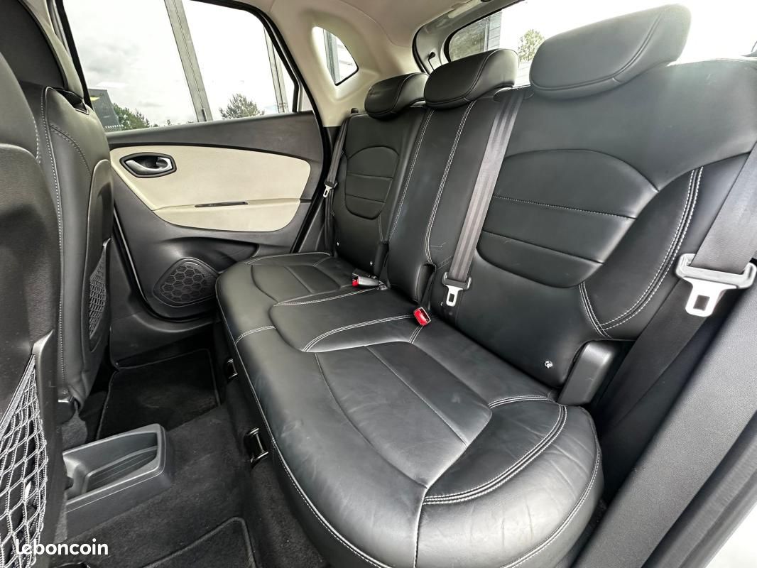 Renault Captur 2 II 1.3 TCE 155 FAP INITIALE PARIS EDC (image 9)