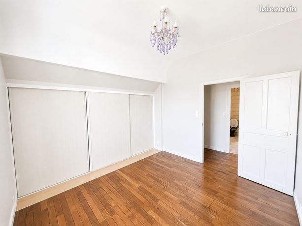 Maison 4 pièces 174 m² — 9