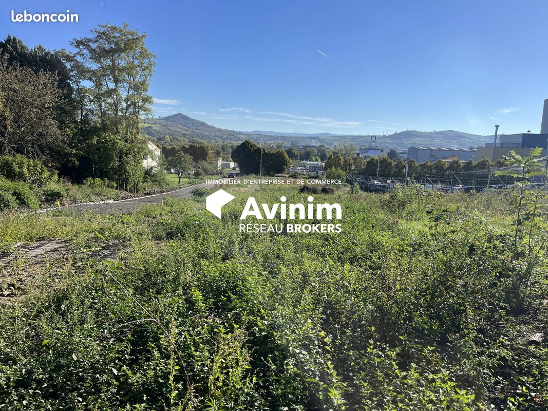 Terrain 735 m² · à Issoire · 735 m² · 85 000 €