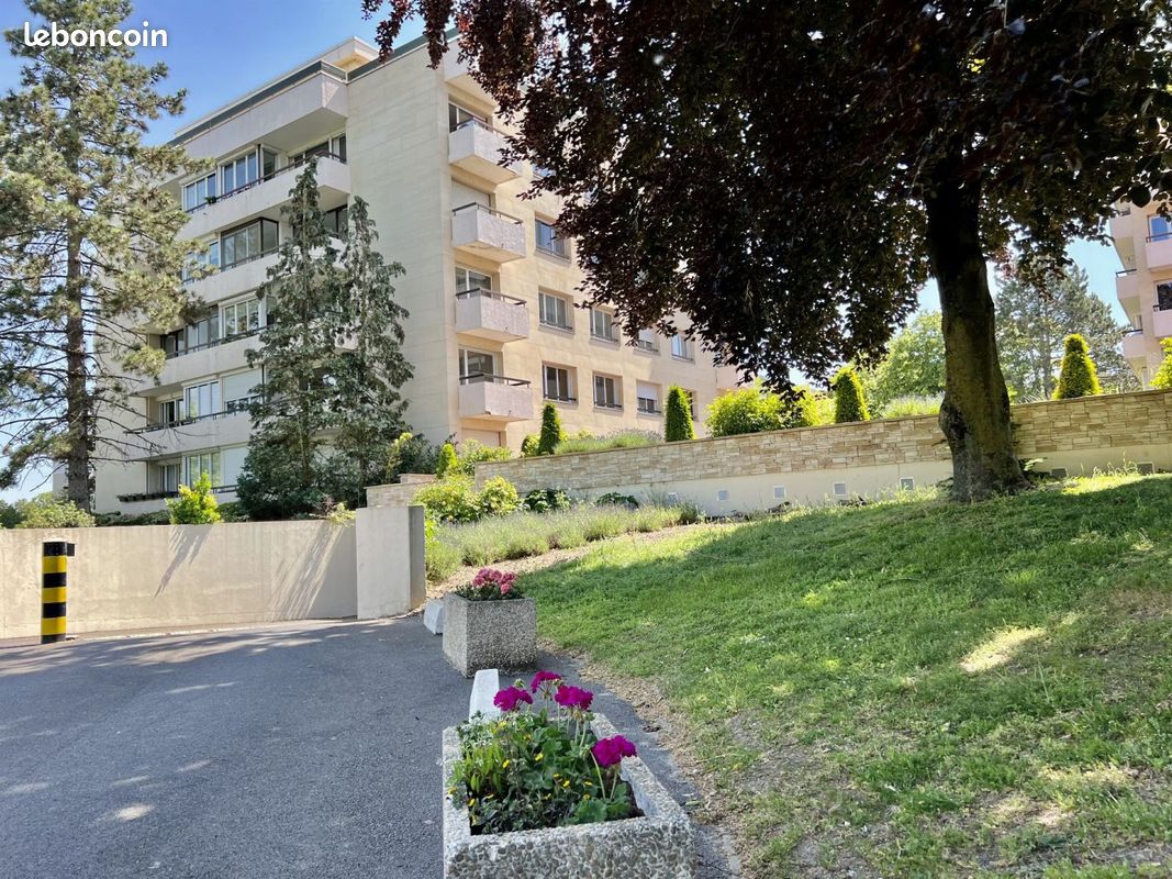 Appartement 4 pièces 89 m² · à Reims · 89 m² · 215 000 €