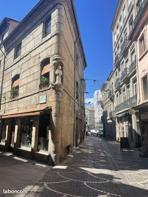 Immeuble 1 pièce 270 m² · à Saint-Étienne · 270 m² · 320 000 €