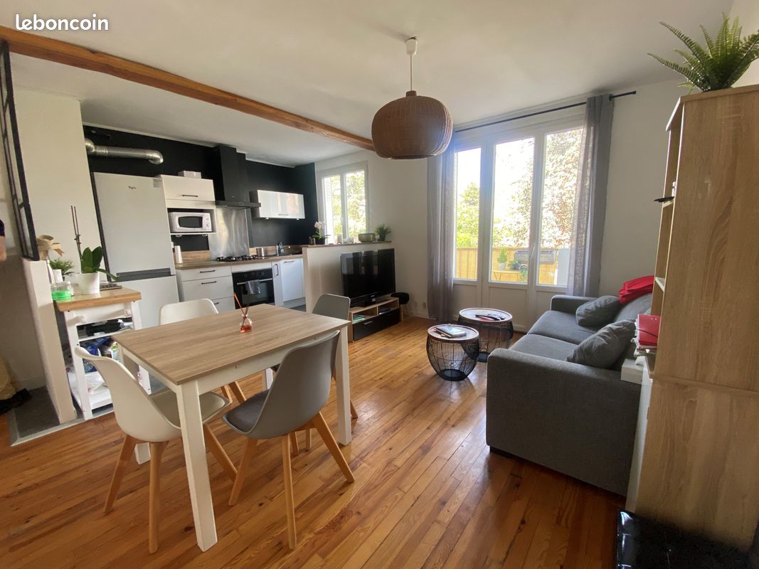 Appartement 2 pièces 40 m² · à Millau · 40 m² · 490 €/mois