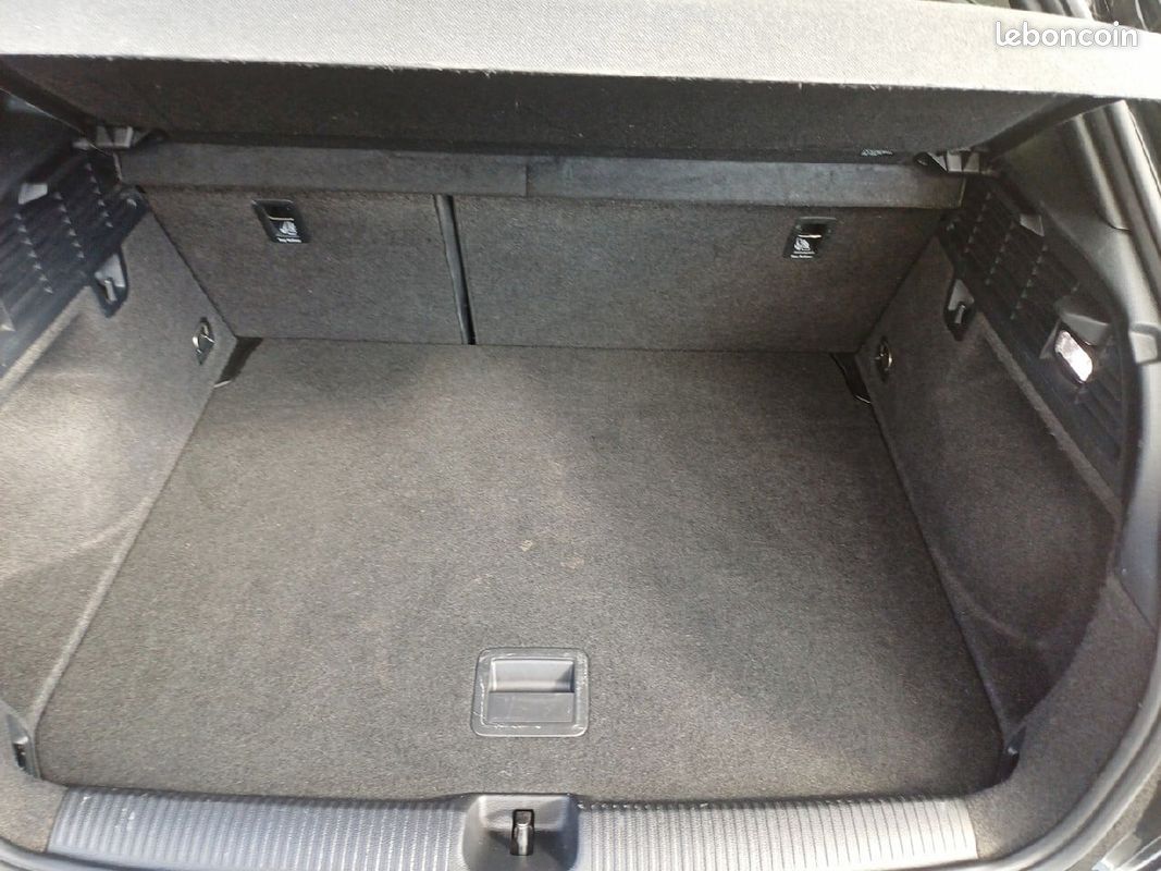 AUDI Q2 35 TFSI 150 S tronic 7 S line (image 22)