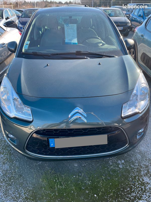 CITROEN C3 II 1.4 HDI 70 Exclusive Toit Pano Garantie 12 Mois (image 3)