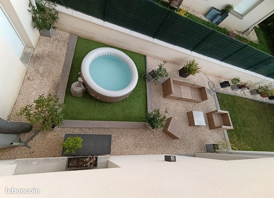 🏡 Maison familiale 3 chambres avec grand garage, terrasses et stationnements (image 2)