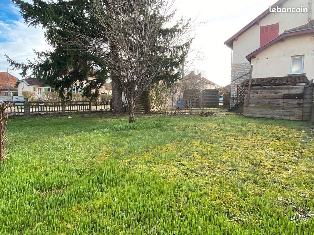 Maison 4 pièces 73 m² · à Tavaux · 73,3 m² · 50 000 €
