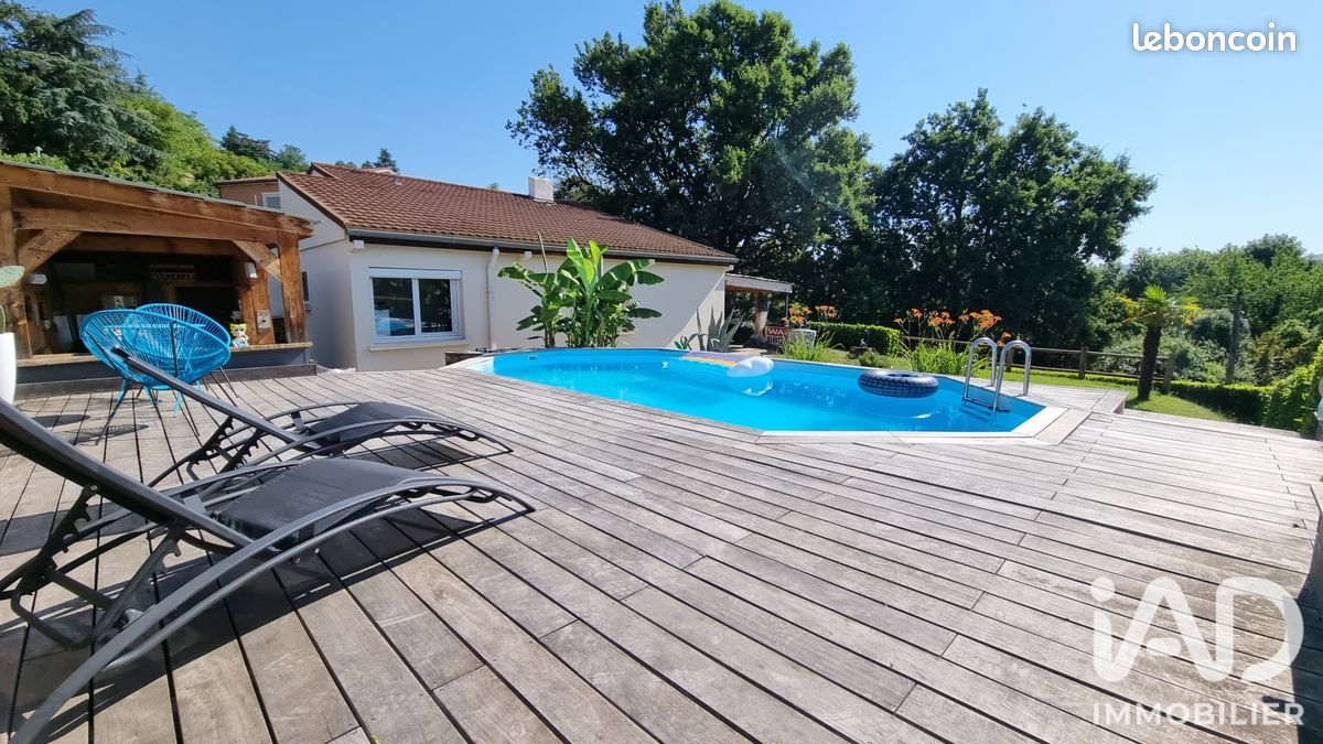 Maison 5 pièces 150 m² · à L'Horme · 150 m² · 300 000 €