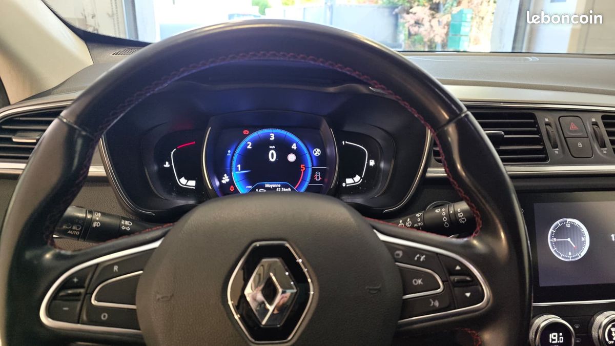 RENAULT KADJAR 1.5 DCI 115cv BLACK EDITION (image 5)