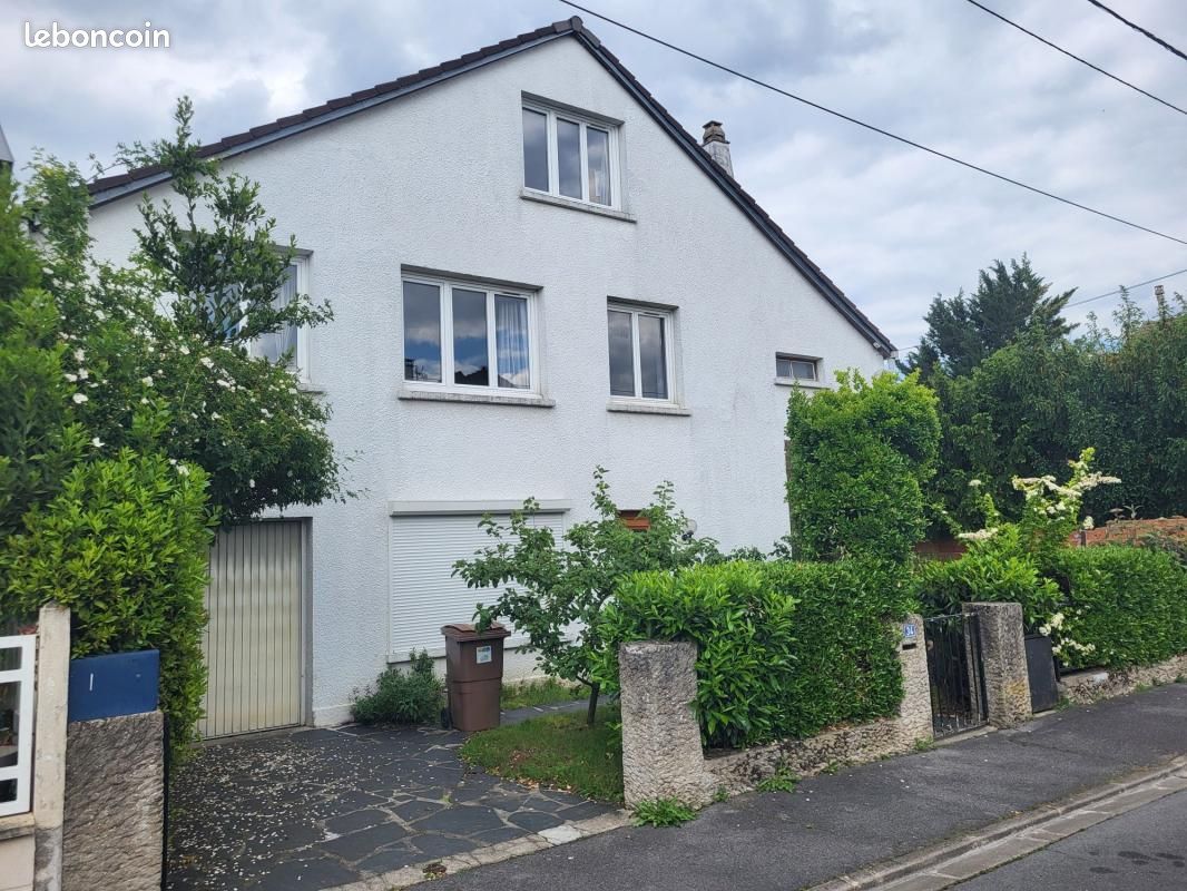 Maison 8 pièces 250 m² · à Taverny · 250 m² · 489 000 €