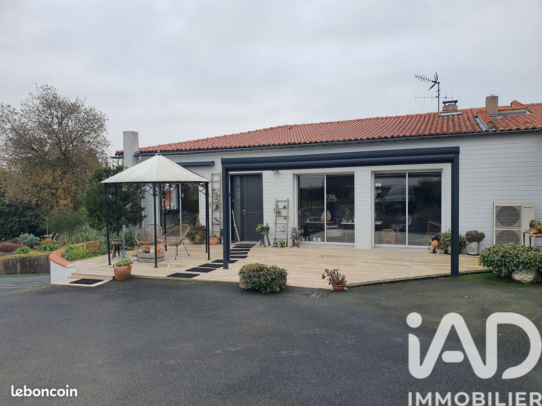 Maison 8 pièces 220 m² (image 16)