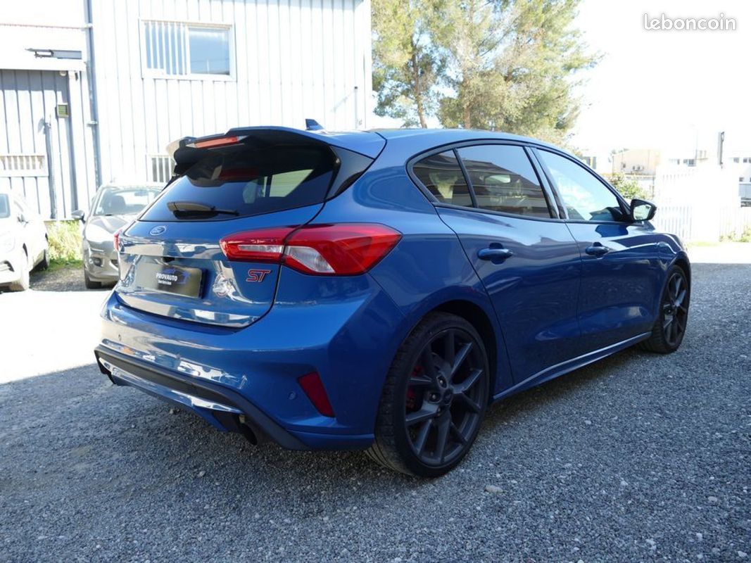 FORD FOCUS ST PERFORMANCE 2.3 ECOBOOST 280 Ch BVM6 (image 7)