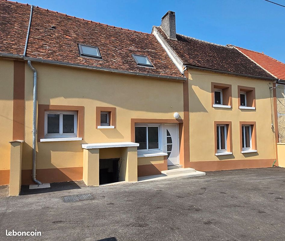 Maison 6 pièces 131 m² · à Gouaix · 131 m² · 280 900 €
