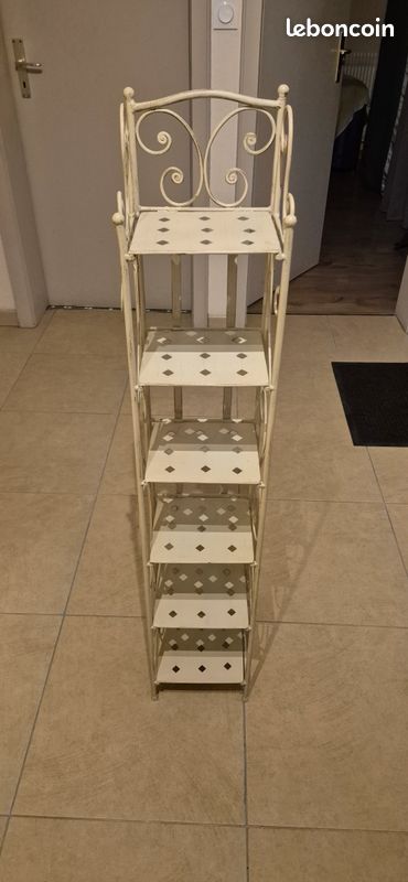 Etagere ferraille (image 2)