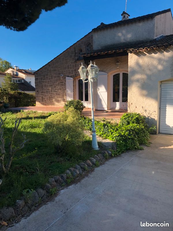 Maison a louer montpellier - 6 pièce(s) - 130 m2 - Surfyn