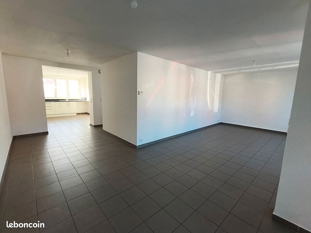 Maison 4 pièces 98 m² · à Marcq-en-Barœul · 98 m² · 995 €/mois