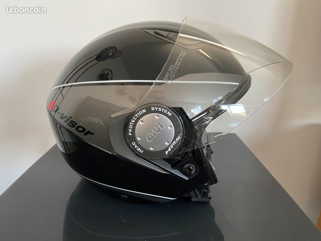 Casque jet marque Givi taille S (image 2)
