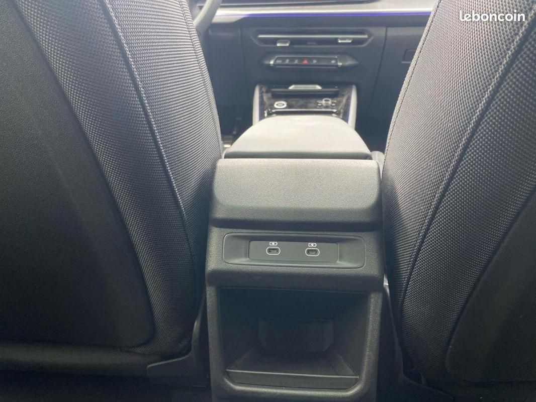 Audi Q3 TFSI 150 CH HYBRIDE S tronic 7 (image 6)