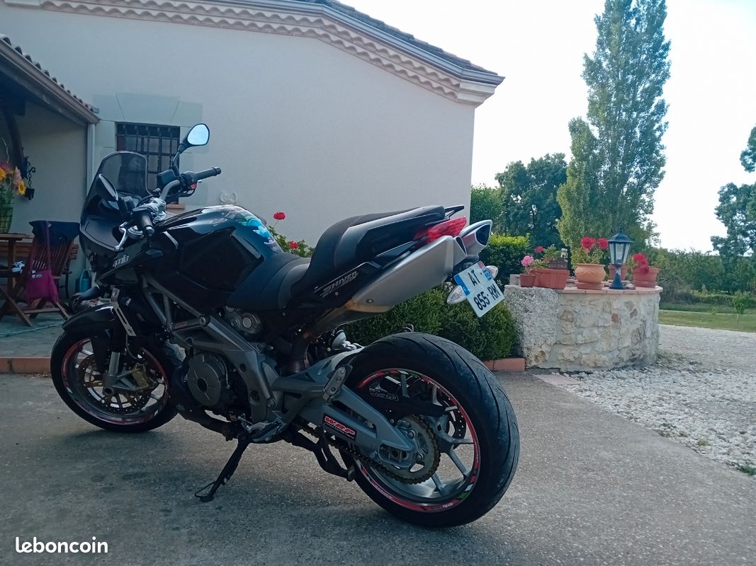 Aprilia shiver 750 gt (image 3)
