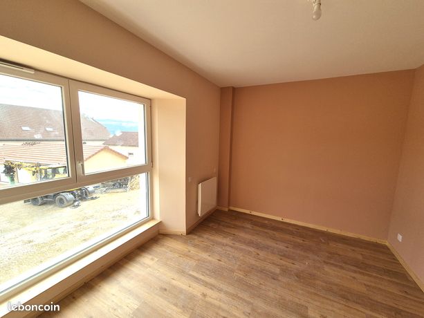 A louer T3 Duplex Les Fins