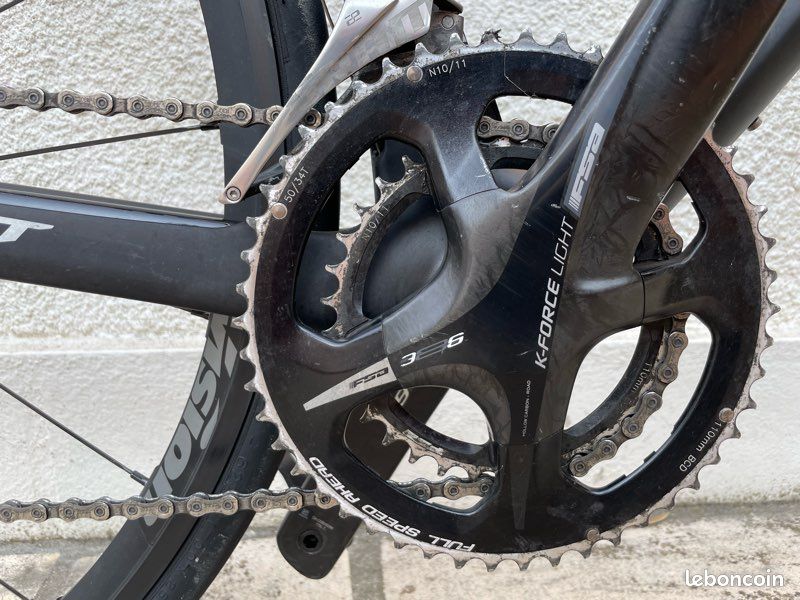 Velo carbone ASSOS Goomah g733 (image 4)