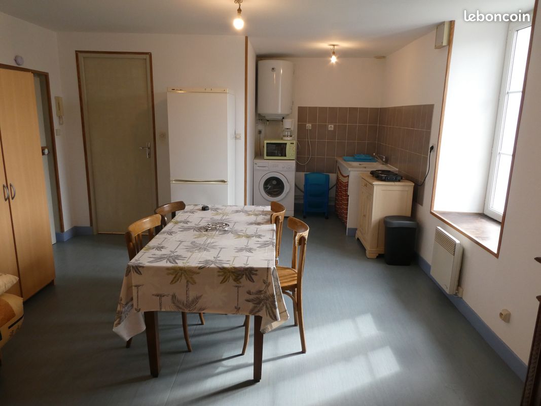 Appartement 1 pièce 26 m² · à Cervon · 26 m² · 335 €