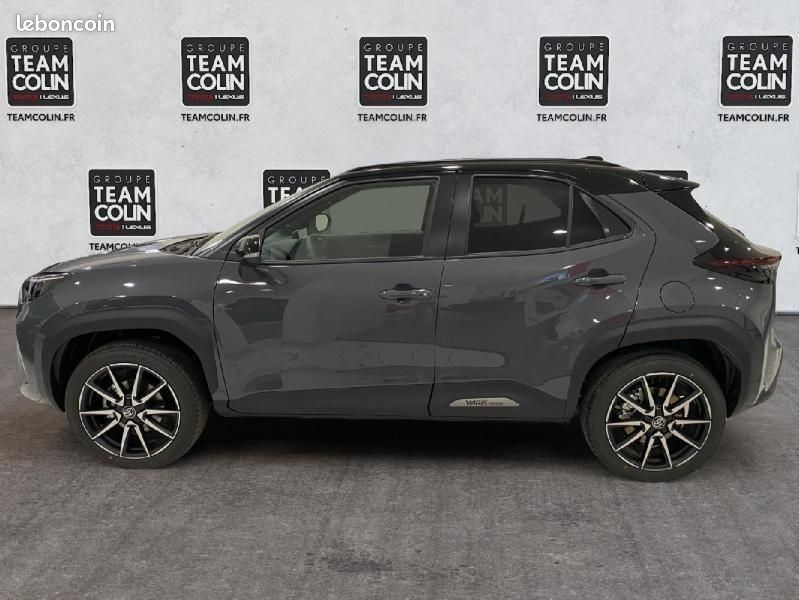 Toyota Yaris Cross 130h GR Sport MY26 (image 3)