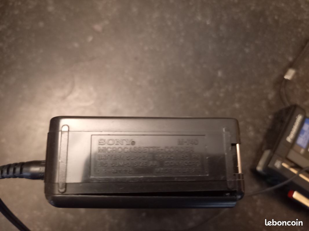Lot de 2 enregistreurs à microcassettes SONY et PANASONIC (image 3)