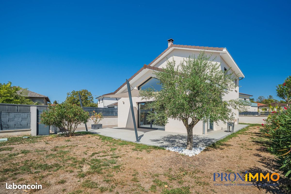 Maison 6 pièces 139 m² · à Moirans · 139 m² · 475 000 €