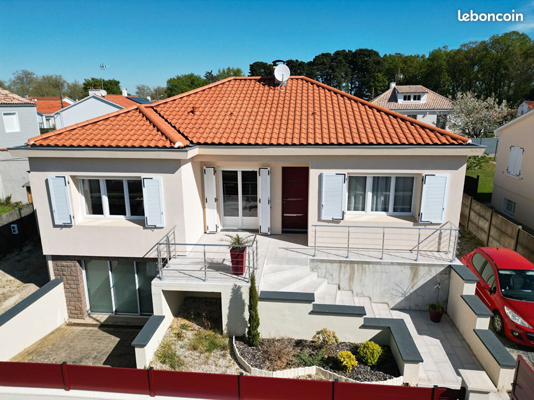 Maison 7 pièces 205 m² · à Challans · 205 m² · 299 000 €