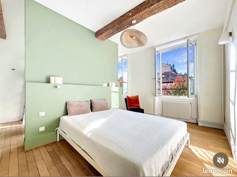Appartement 5 pièces 140 m² · à Bourgoin-Jallieu · 140 m² · 1 350 €