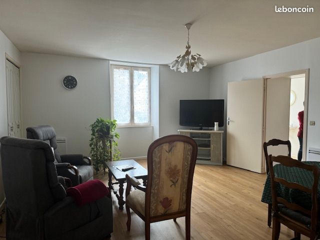Appartement 3 pièces 80 m² · à Mazamet · 80 m² · 500 €