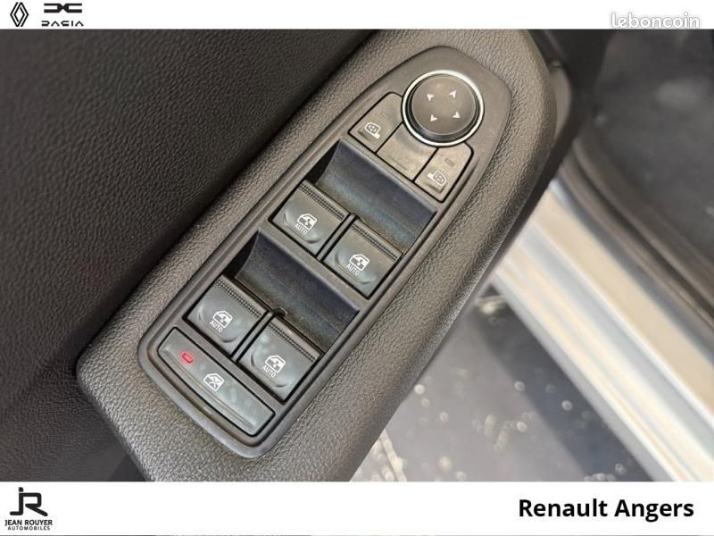 Renault Clio 1.6 E-Tech hybride 145ch Evolution (image 18)