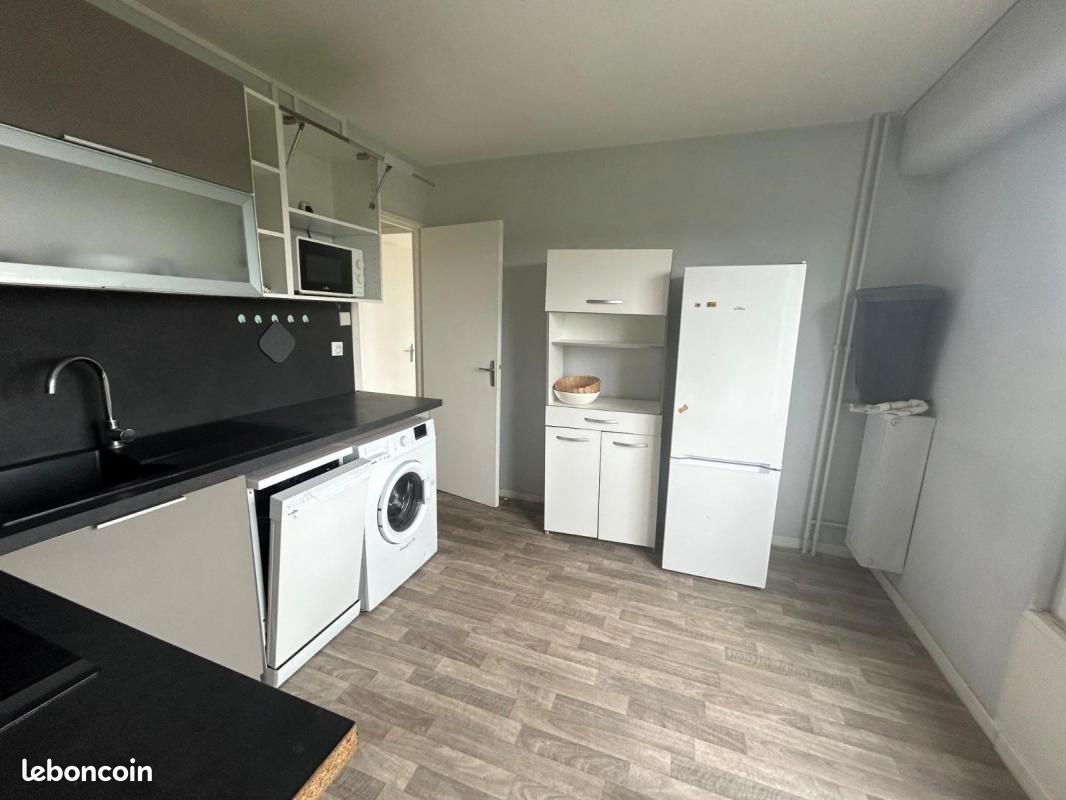 Appartement 4 pièces 76 m² · à Montbéliard · 76 m² · 655 €/mois