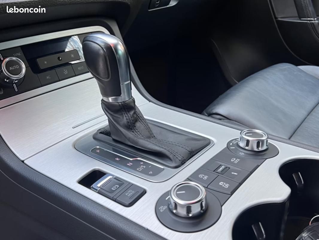 Volkswagen Touareg 3.0 V6 TDI 245 CH - ATTELAGE (image 12)