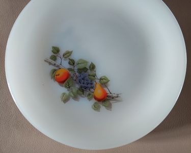 Set de 6 assiettes à dessert Arcopal fleurs et fruits seventies