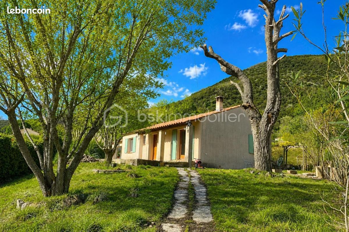 Maison 5 pièces 93 m² · à Banon · 93 m² · 256 000 €