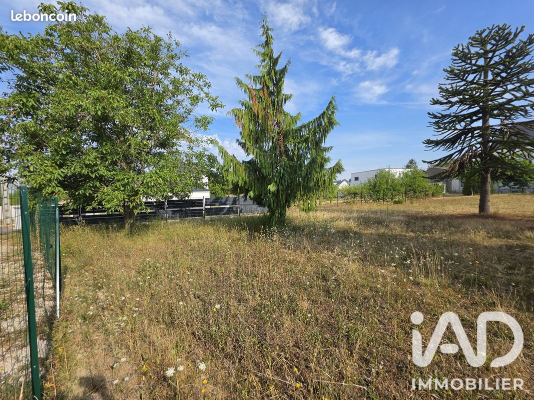 Terrain 536 m² · à Ingré · 536 m² · 92 000 €