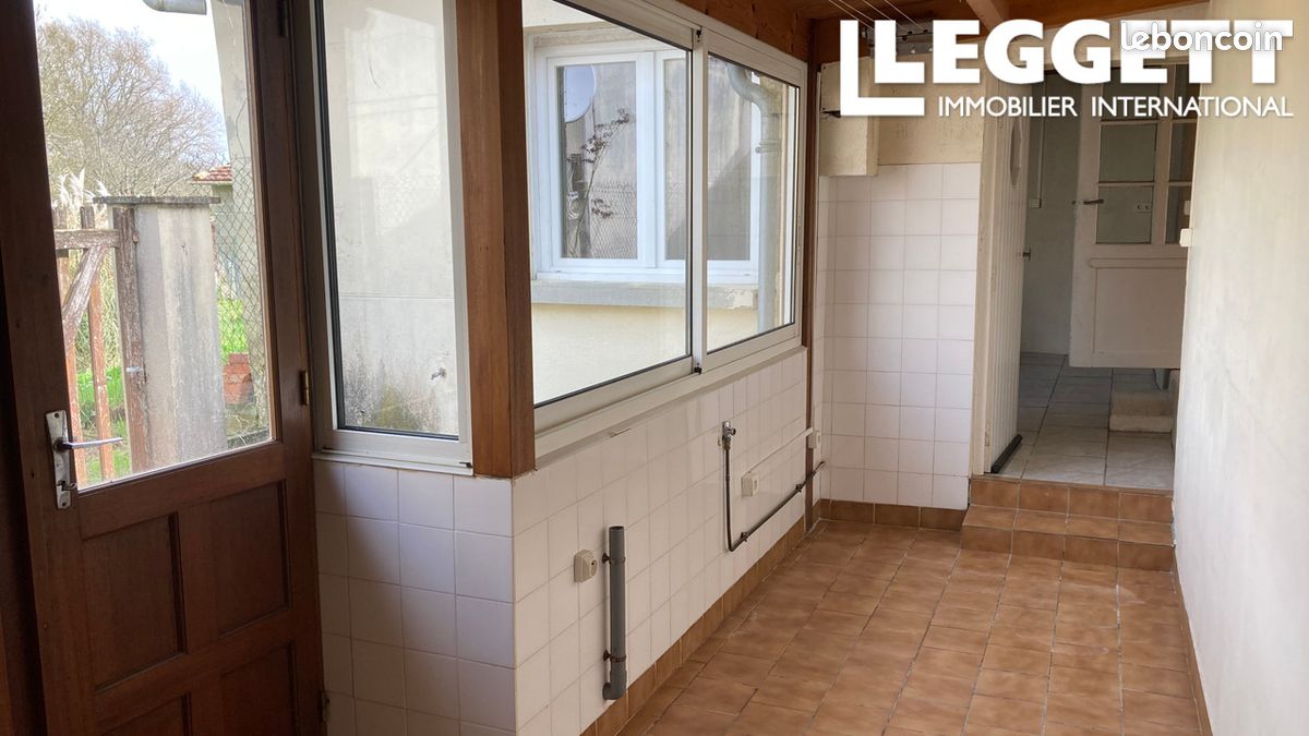 Maison 4 pièces 122 m² - Touvérac 16360 (image principale 2)