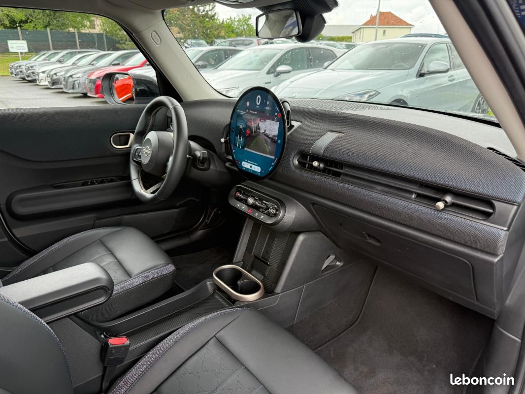 Mini Cooper F65 156 ch DKG7 C Classic (image 16)