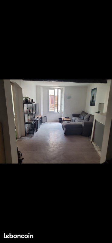 Appartement 1 pièce 40 m² · à Cuers · 40 m² · 515 €/mois