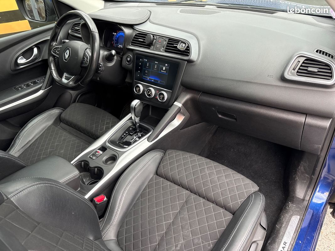 RENAULT KADJAR 1.3 TCE 160CH INTENS / BOSE / TOIT PANORAMIQUE / CARPLAy (image 10)