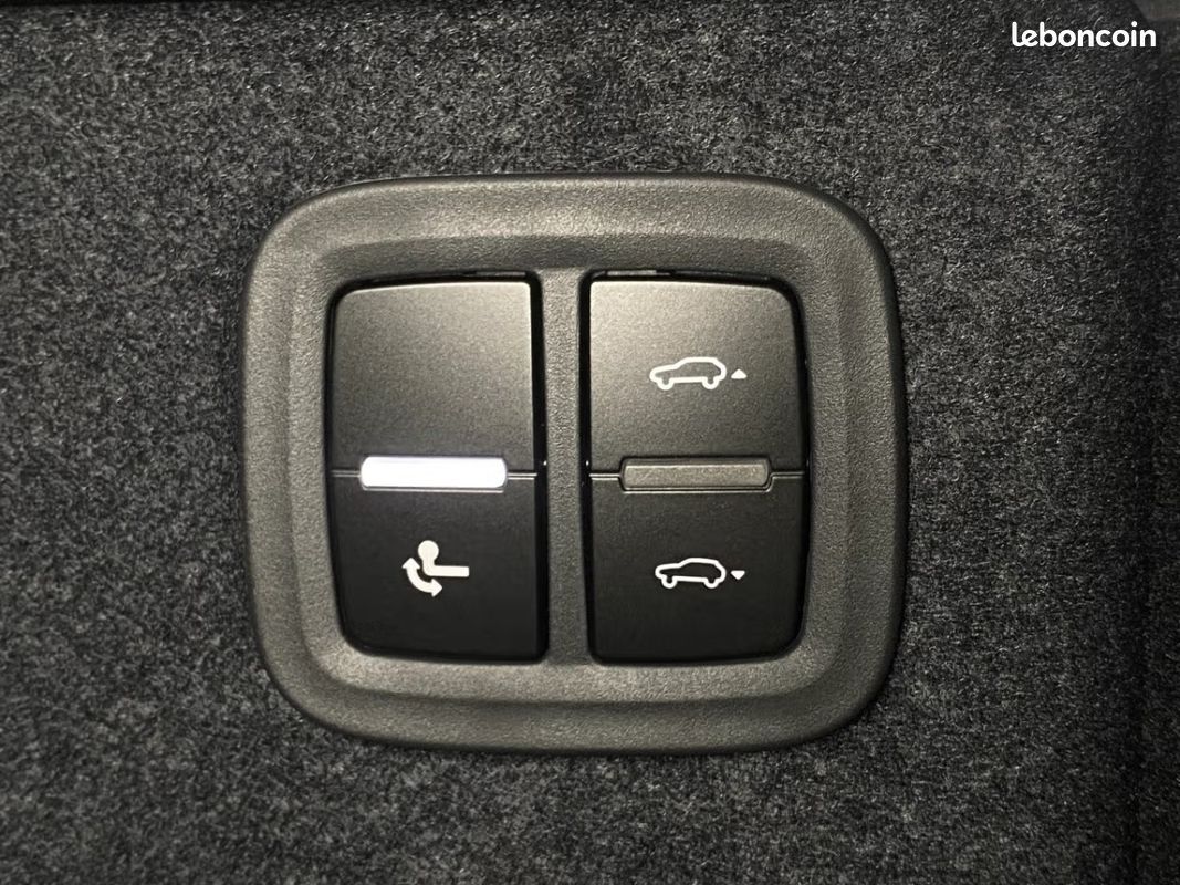 Porsche Macan II GTS 571 CH 100 KWH Gris ardoise Néo FULL LOA A PARTIR DE 1000  MOIS (image 28)