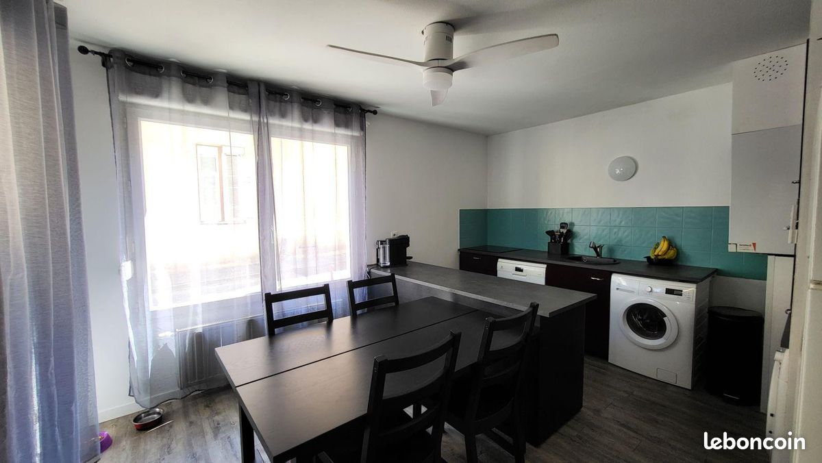 Appartement 4 pièces 75 m² · à Bourgoin-Jallieu · 75 m² · 1 050 €/mois