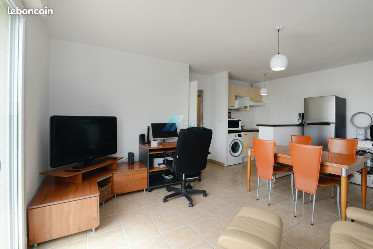 Appartement 2 pièces 40 m² - L'Isle-d'Espagnac 16340 (image principale 2)