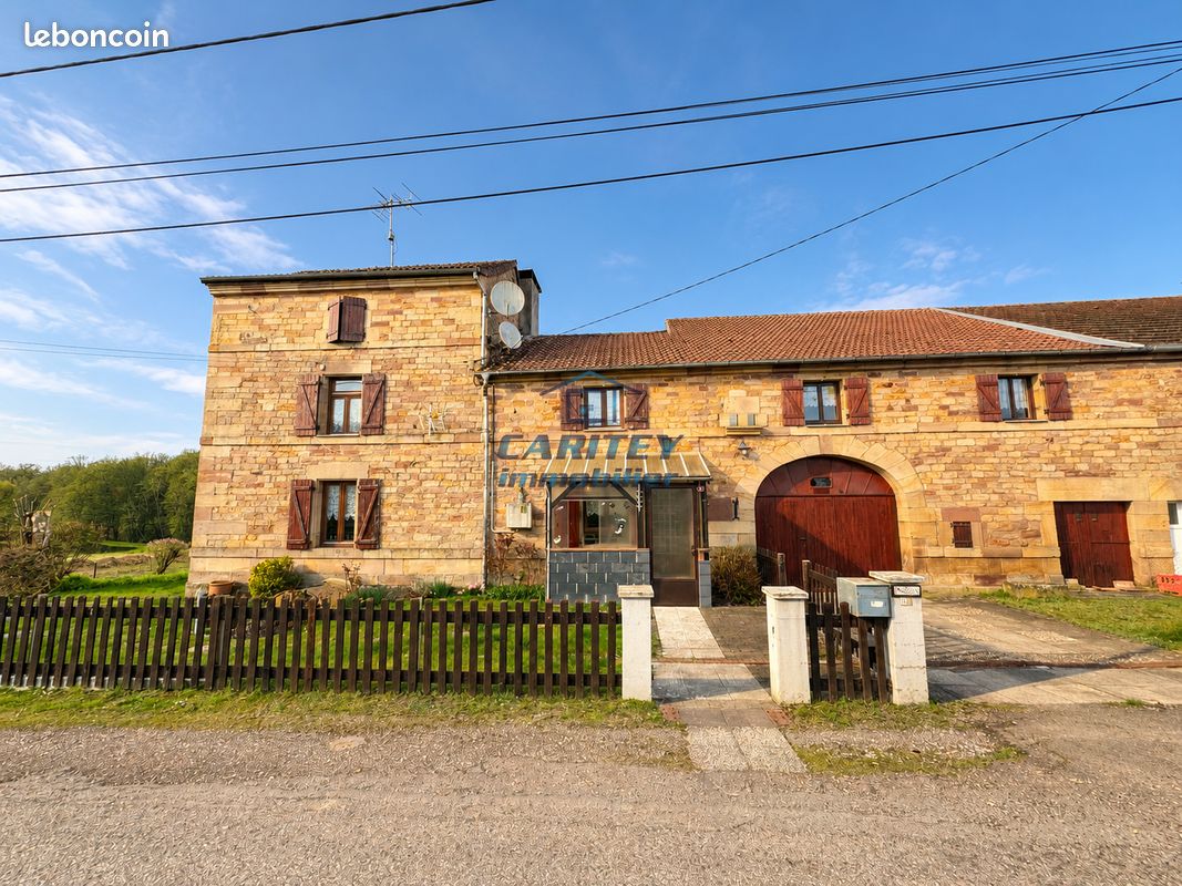 Maison 7 pièces 131 m² · à Esboz-Brest · 131 m² · 99 000 €