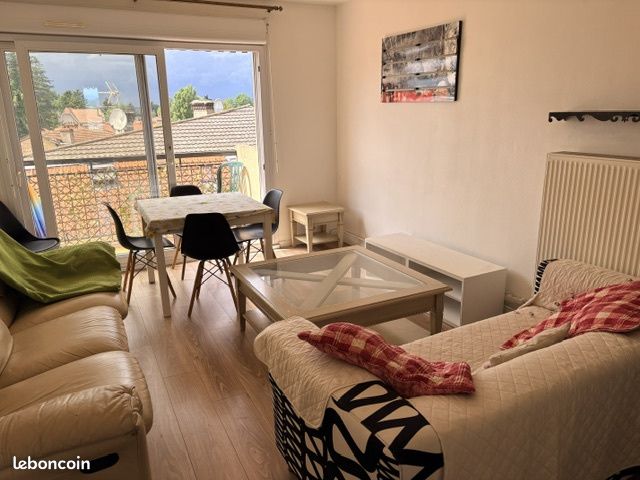 Appartement 4 pièces 67 m² · à Bourgoin-Jallieu · 67 m² · 122 000 €