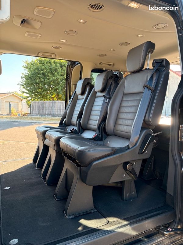 Ford Tourneo Custom Active 9 places – moteur 21 300 km, châssis 192 000 km - Novembre 2021 (image 3)